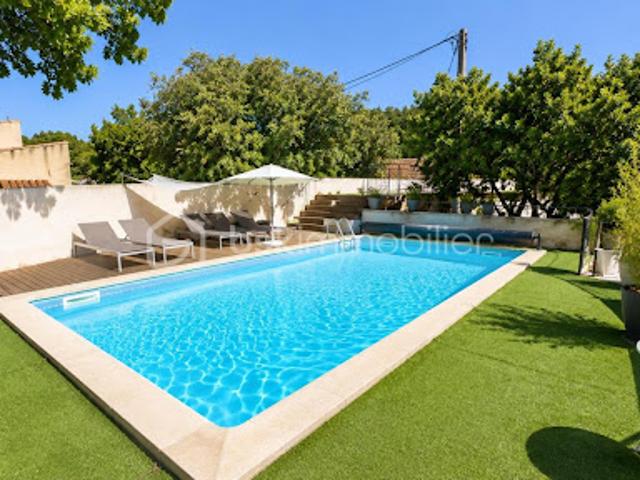 Vente Propriété 13 pièces 240 m2 Néoules