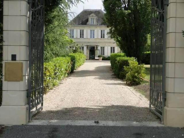 Vente Propriété 14 pièces 1000 m2 Bordeaux