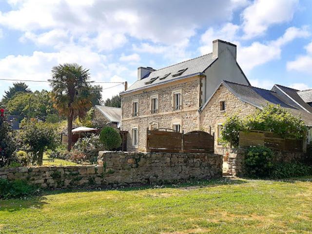 Vente Propriété 14 pièces 340 m2 Plogonnec