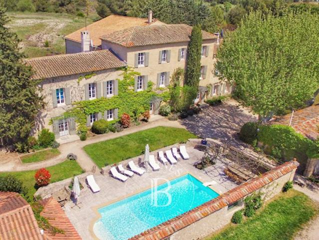 Vente Propriété 14 pièces 550 m2 Aix en Provence