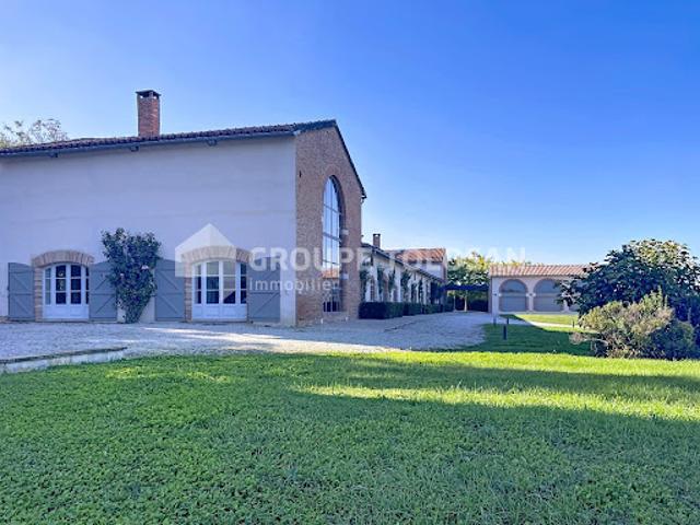 Vente Propriété 14 pièces 700 m2 Toulouse