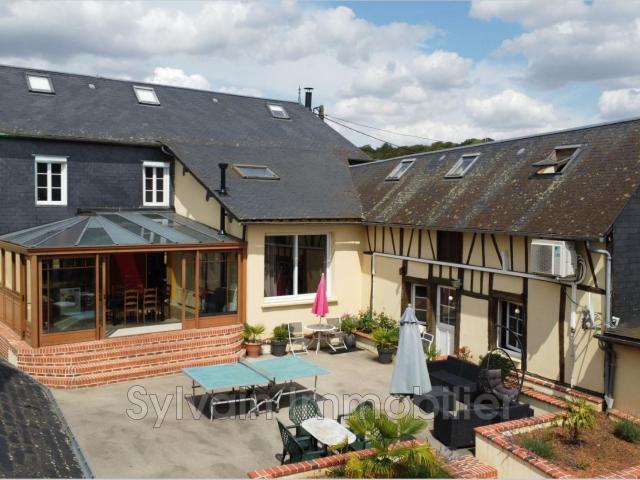 Vente propriété 15 Pièce s 425m² Songeons