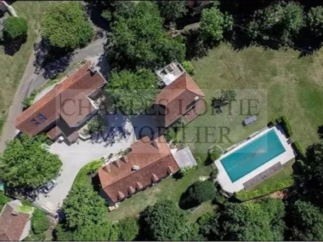 Vente Propriété 15 pièces 192 m2 Catus