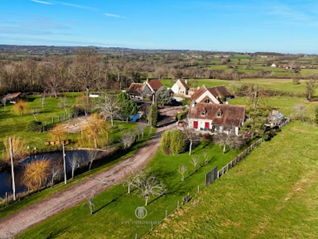 Vente Propriété 15 pièces 363 m2 Moulins