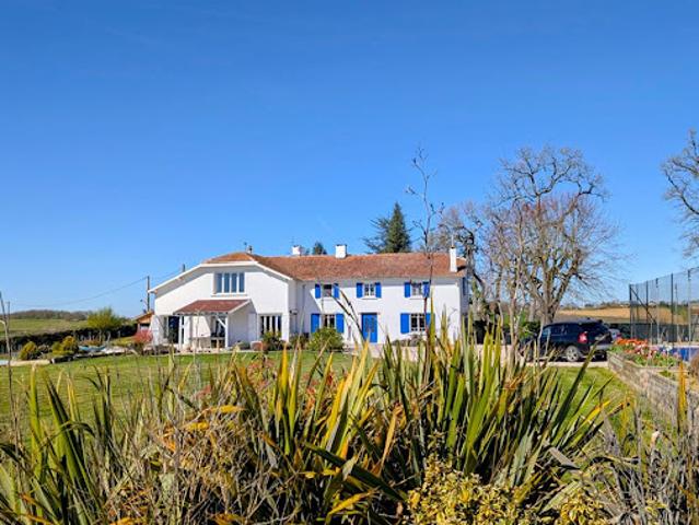 Vente Propriété 15 pièces 418 m2 Montoussin