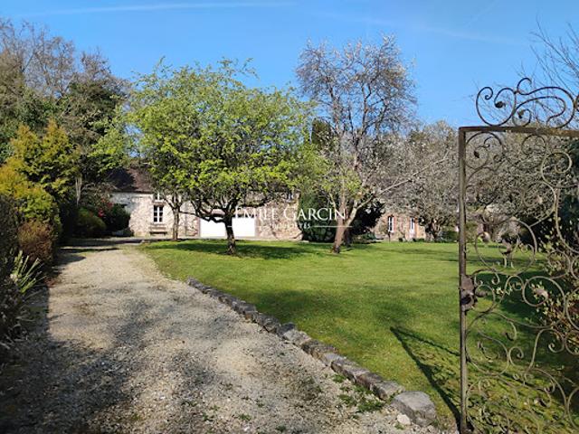 Vente Longère 15 pièces 500 m2 Donnemarie Dontilly