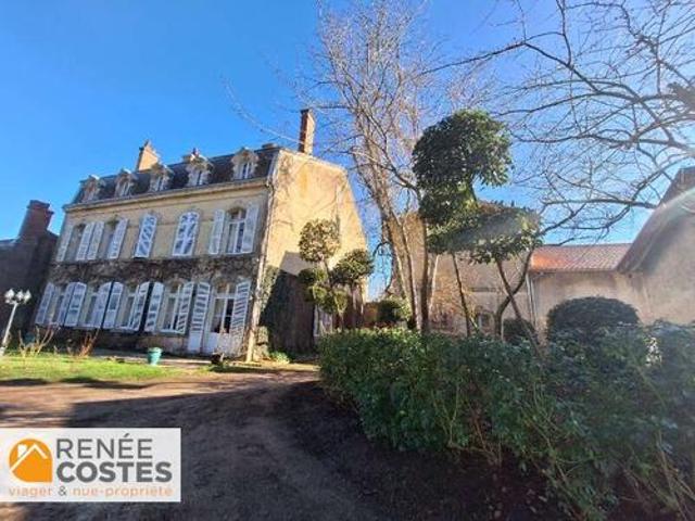 Vente Propriété 15 pièces 690 m2 Saint Justin