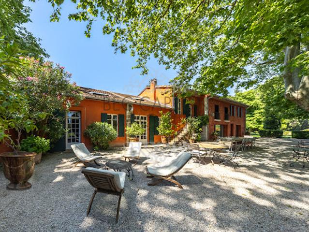 Vente Propriété 15 pièces 740 m2 Saint Rémy de Provence