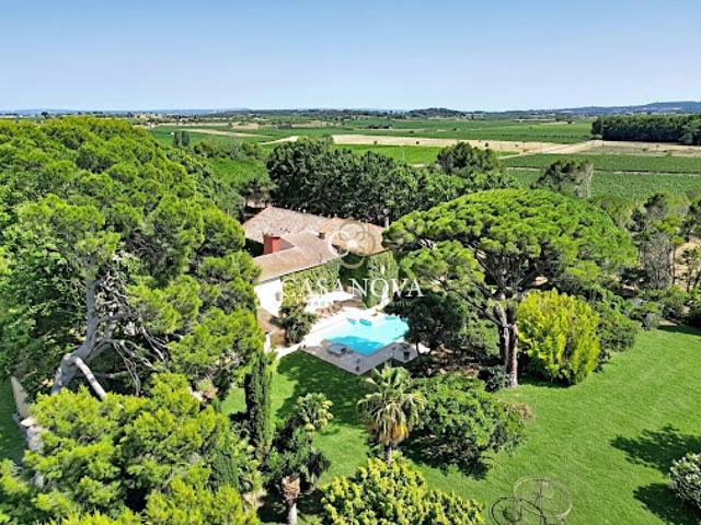 Vente Propriété 15 pièces 770 m2 Beziers
