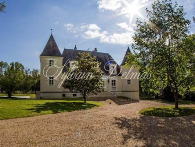 Vente Propriété 16 pièces 680 m2 Tours