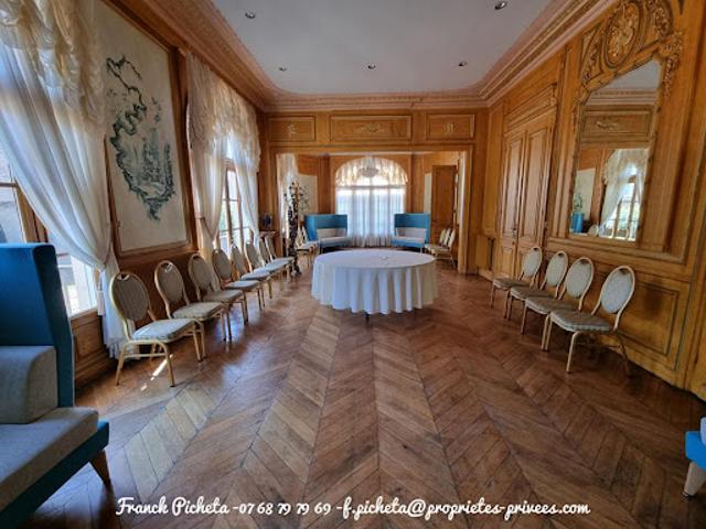 Vente Propriété 17 pièces 1000 m2 Bethune