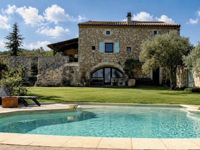 Vente Propriété 17 pièces 447 m2 Barjac