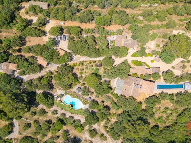 Vente Maison 17 pièces 600 m2 Saint Maximin la Sainte Baume