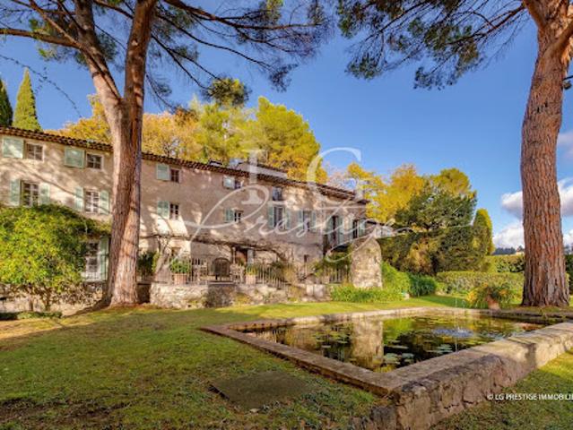 Vente Propriété 17 pièces 639.99 m2 Grasse
