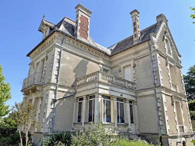 Vente Propriété 18 pièces 270 m2 Segré