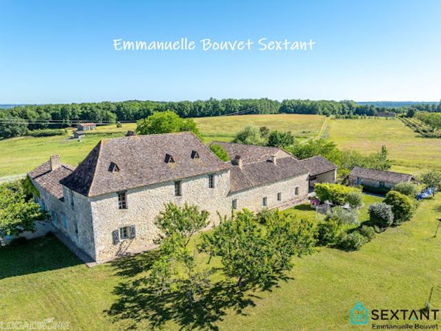 Vente Propriété 18 pièces 545 m2 Bergerac