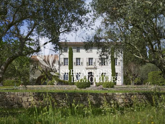 Vente Propriété 18 pièces 750 m2 Peymeinade