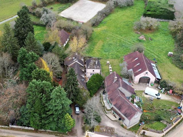 Vente Propriété 19 pièces 460 m2 Vézelay