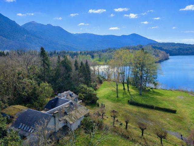 Vente Propriété 1 pièce 900 m2 Lourdes