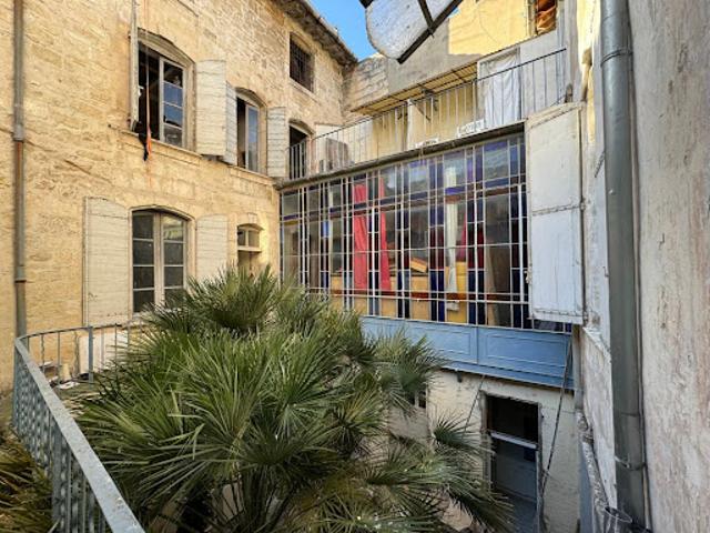 Vente Propriété 1 pièce 270 m2 Beaucaire