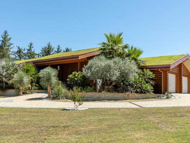 Vente Propriété 25 pièces 618 m2 Cartelègue