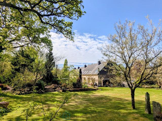 Vente Propriété 28 pièces 535 m2 Pontivy