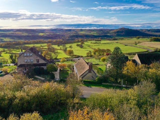 Vente Propriété 30 pièces 1179 m2 Vézelay
