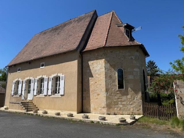 Vente Propriété 7 pièces 155 m2 Saulgé