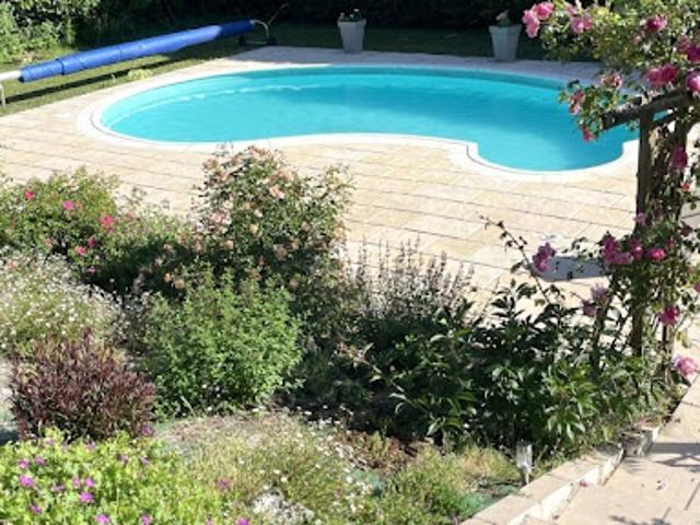 Vente Propriété 7 pièces 160 m2 Chevillon sur Huillard