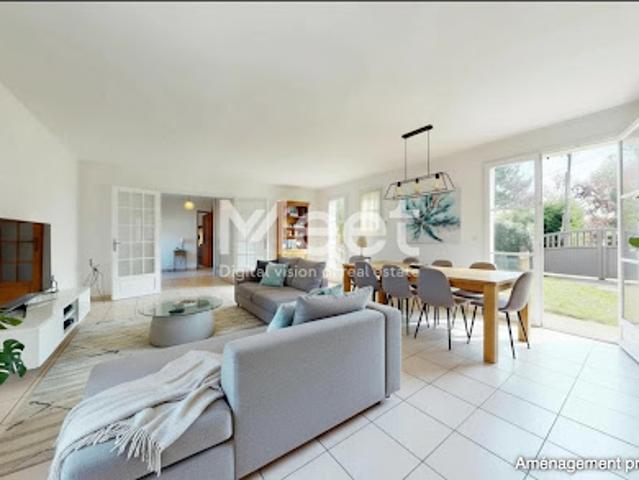 Vente Propriété 7 pièces 174.06 m2 Plaisir
