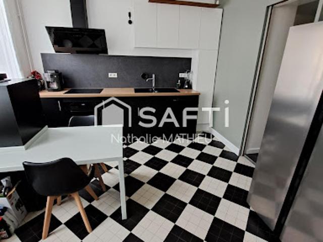 Vente Propriété 7 pièces 200 m2 Chessy