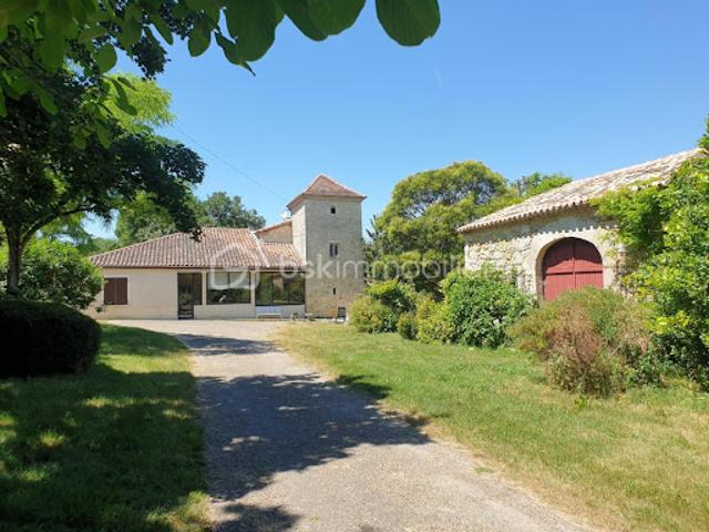 Vente Propriété 7 pièces 210 m2 Saint Clar