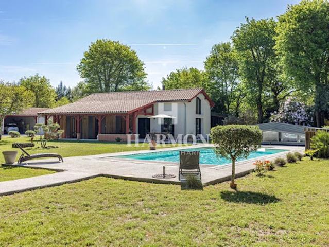 Vente Propriété 7 pièces 210 m2 Sanguinet