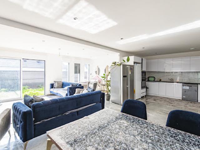 Vente Propriété 7 pièces 220 m2 Auménancourt