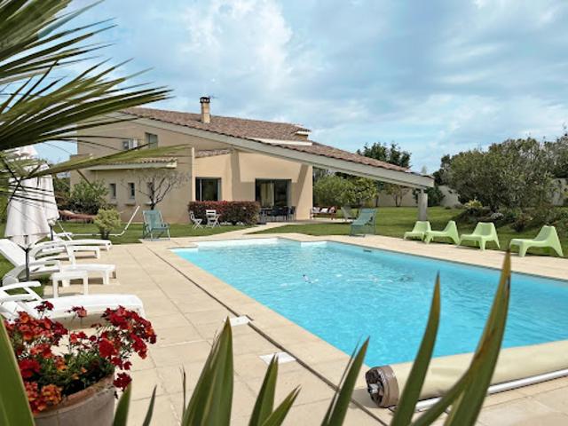 Vente Propriété 7 pièces 240 m2 L'Isle sur la Sorgue