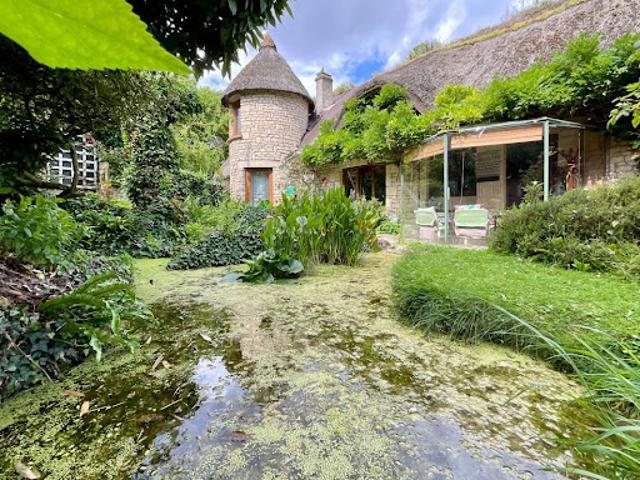 Vente Propriété 7 pièces 250 m2 Putot en Bessin