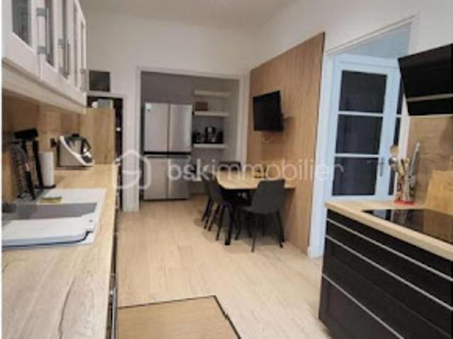 Vente Propriété 7 pièces 260 m2 Bollene