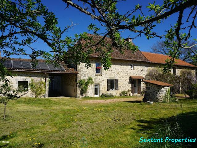 Vente Propriété 7 pièces 260 m2 Saint Saud Lacoussière