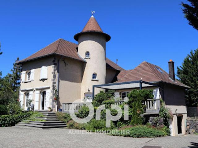 Vente Propriété 7 pièces 305 m2 Châteaugay
