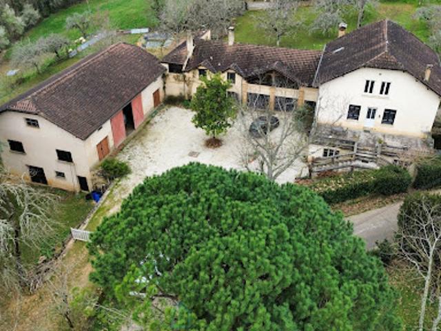 Vente Propriété 7 pièces 320 m2 Cazals