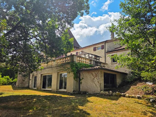 Vente Propriété 7 pièces 400 m2 Laroque Timbaut
