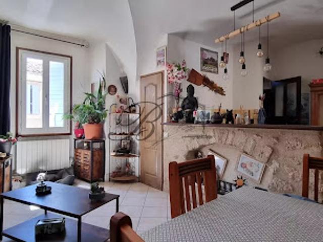 Vente Propriété 4 pièces 103.43 m2 Ansouis