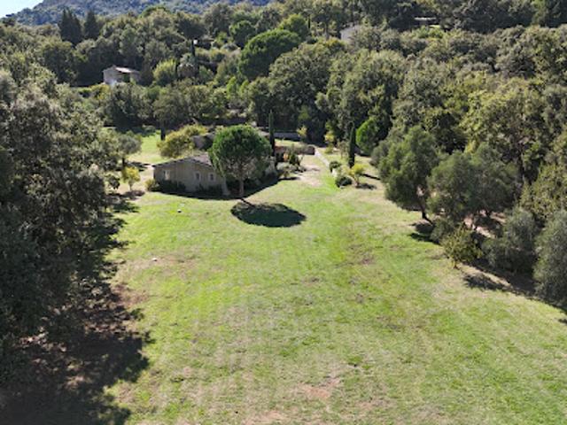 Vente Propriété 4 pièces 120 m2 La Garde Freinet