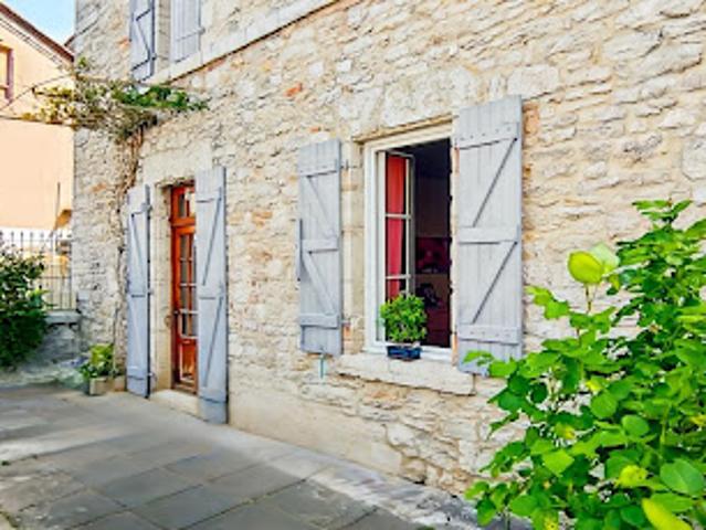Vente Propriété 4 pièces 141 m2 Septfonds