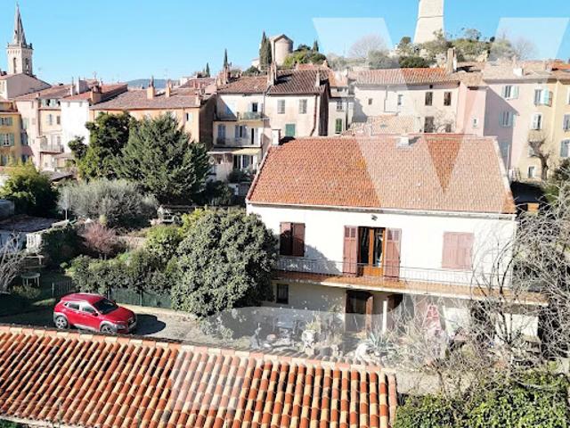 Vente Propriété 4 pièces 174.13 m2 Draguignan