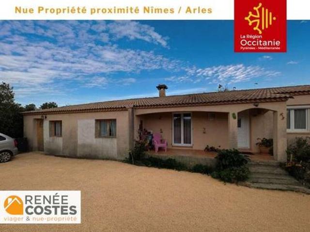 Vente Propriété 4 pièces 92 m2 Saint Gilles