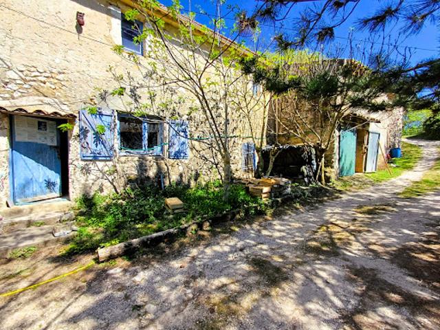Vente Propriété 5 pièces 104 m2 Donzère