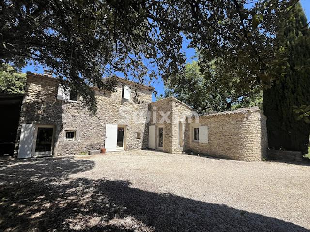 Vente Propriété 5 pièces 100 m2 Grignan