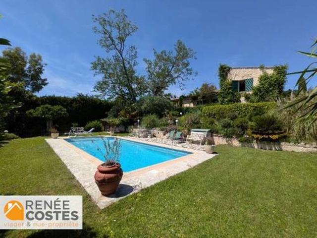 Vente Propriété 5 pièces 135 m2 Mougins
