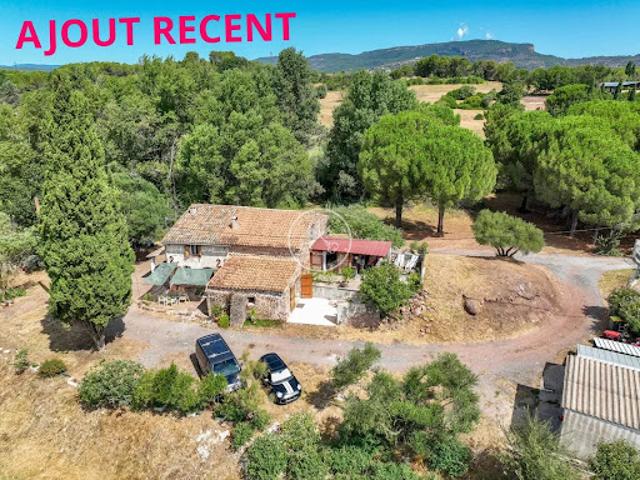 Vente Propriété 5 pièces 143 m2 Roquebrune sur Argens